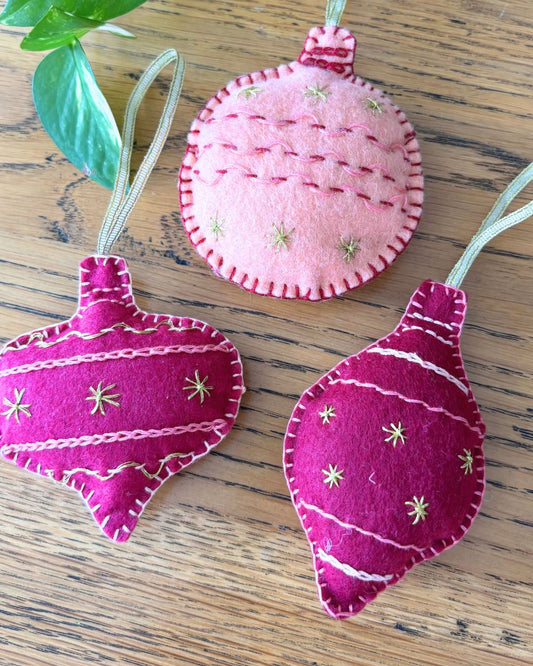Slow Stitched Felt Christmas Ornaments Craft Kit