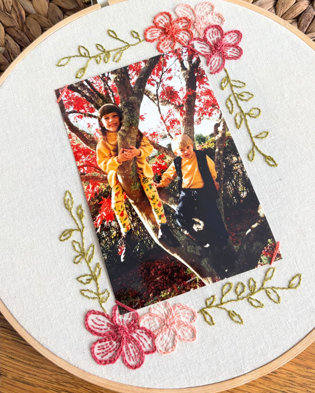 Creative Embroidery ~ Hoop Photo Frame: Sat 30 May