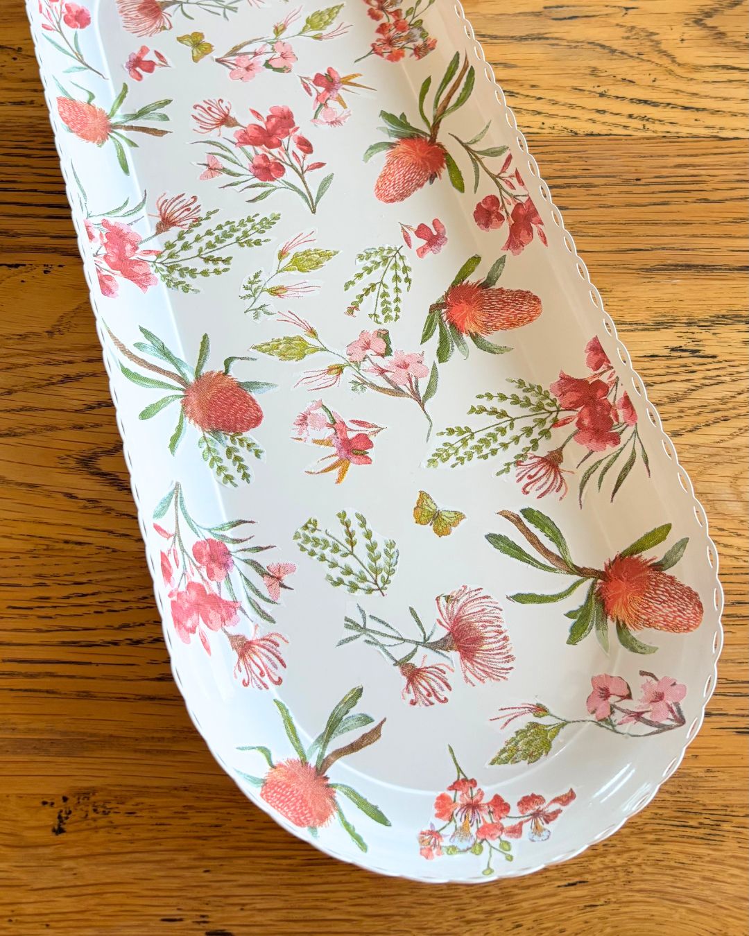 Decorative Tray Decoupage Workshop: Fri 5 June